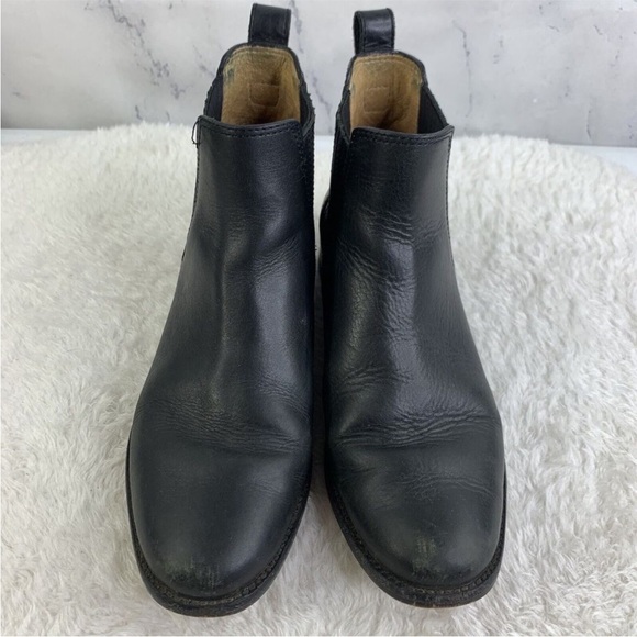 Madewell The Ainsley Chelsea Leather Boot in Black Size 7 Ankle Bootie - Picture 2 of 15